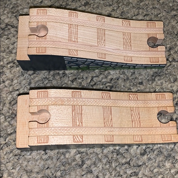 Thomas the tank bridge attachments brand new - Picture 2 of 6